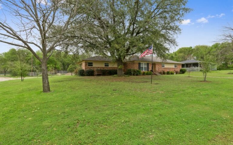 01 520 N Abbott 3 mls 850x530 1 768x479