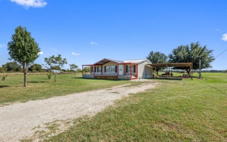 02 220 HCR 1363 4 mls 850x530 1 768x479