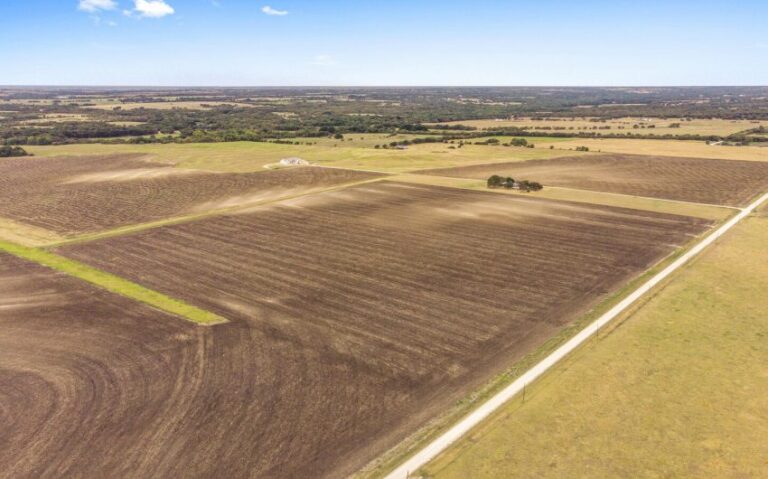 02 HCR 4358 40 acres 2 mls 850x530 1 768x479