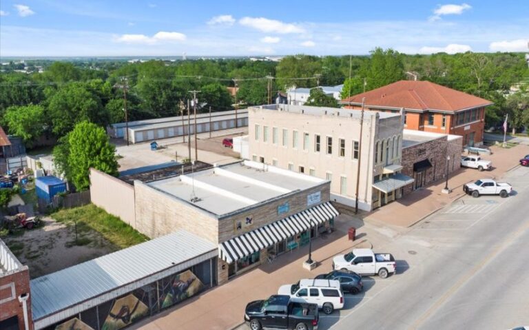 04 115 E Franklin Drone 3 850x530 1 768x479