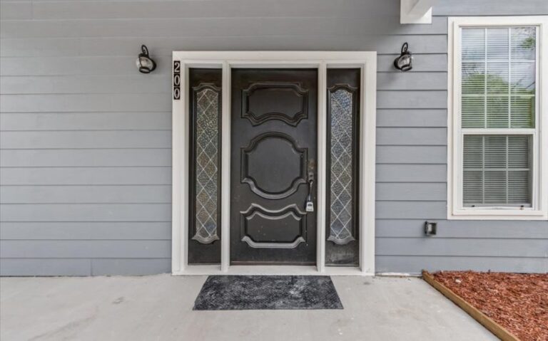 04 200 Francis St 26 Copy 850x530 1 768x479