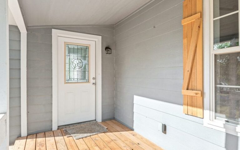 04 306 S San Marcos 4 mls 3 850x530 1 768x479