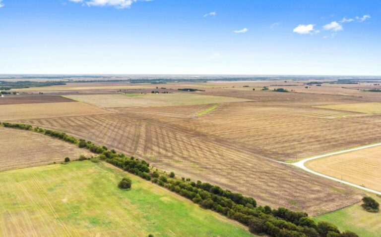 04 HCR 4358 4375 acres 4 mls 1 850x530 1 768x479