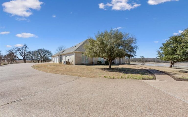 05 1001 FM 3370 33 Copy 850x530 1 768x479