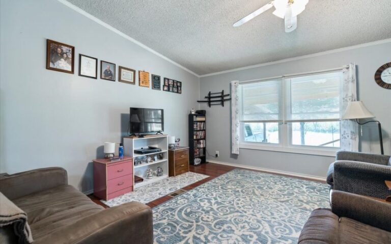 06 1147 HCR 4333 12 850x530 1 768x479