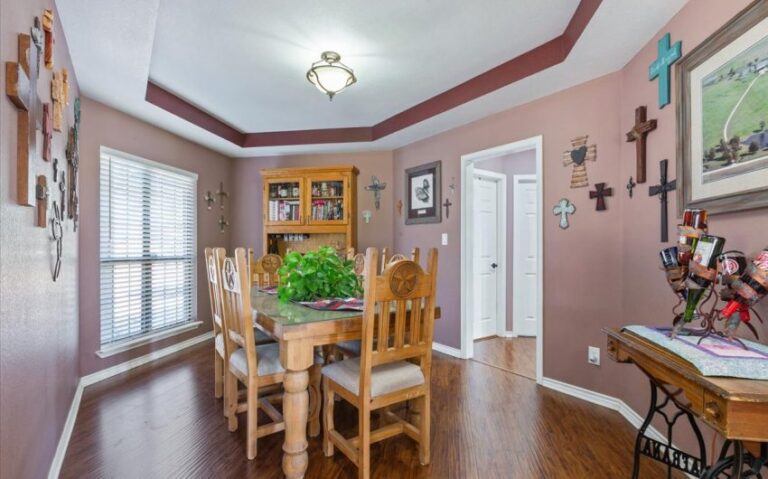 06 1624 HCR 2302 S 20 Copy 850x530 1 768x479