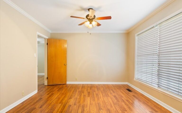 07 1016 E Franklin St 6 850x530 1 768x479