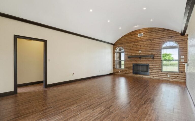 07 139 HCR 3131 7 mls 850x530 1 768x479