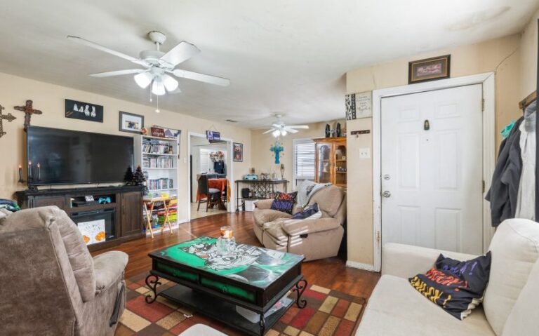 07 318 S Charles 7 mls 850x530 1 768x479