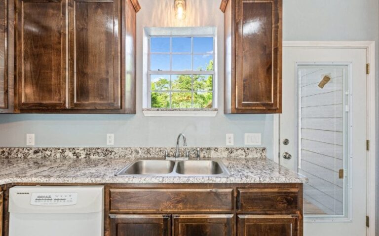 11 306 S San Marcos 11 mls 1 850x530 1 768x479