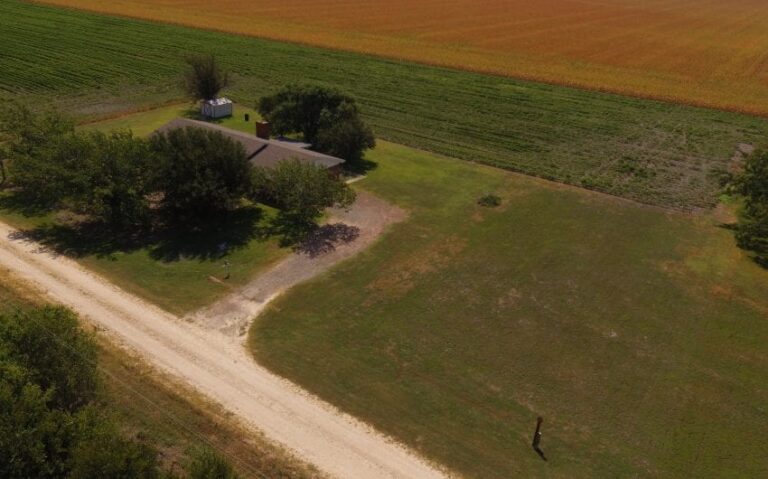 148 HCR 3436 Irene with lot beside it 850x530 1 768x479