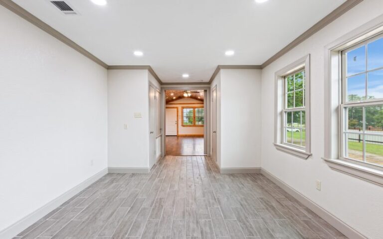 14 232 HCR 4263 8 mls 850x530 1 768x479