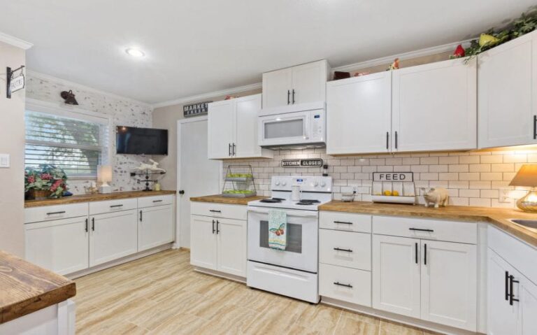 14 520 N Abbott 12 mls 850x530 1 768x479