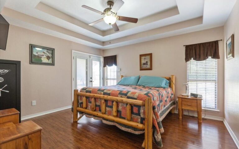 15 1624 HCR 2302 S 34 Copy 850x530 1 768x479