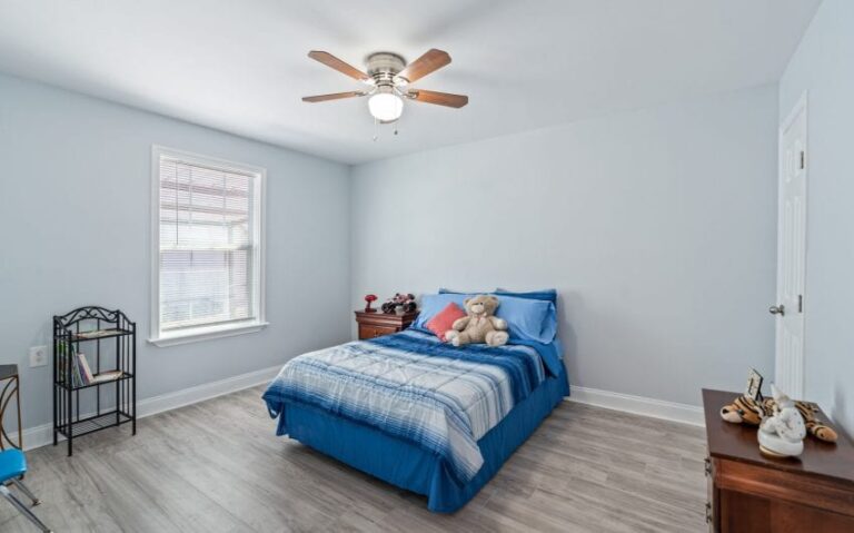 16 413 E Walnut 12 mls 850x530 1 768x479