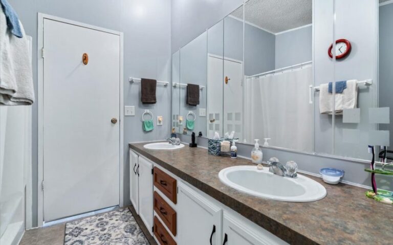 17 1147 HCR 4333 7 850x530 1 768x479