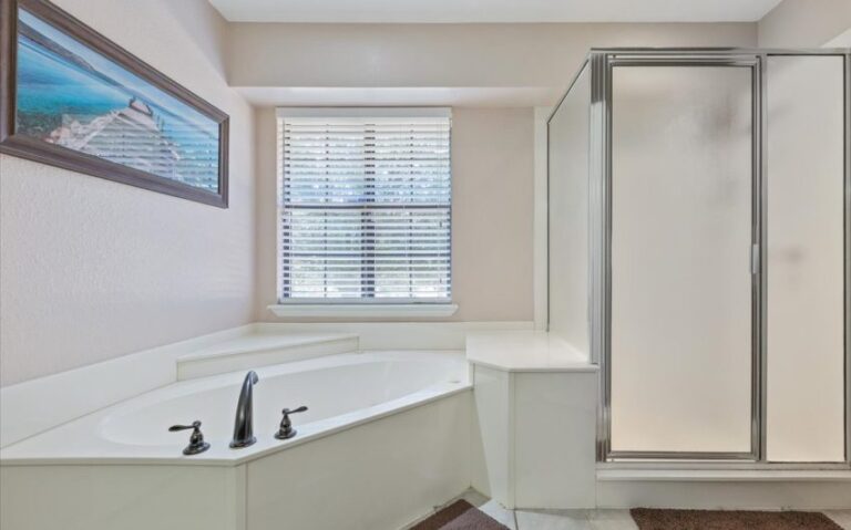 18 1624 HCR 2302 S 37 Copy 850x530 1 768x479