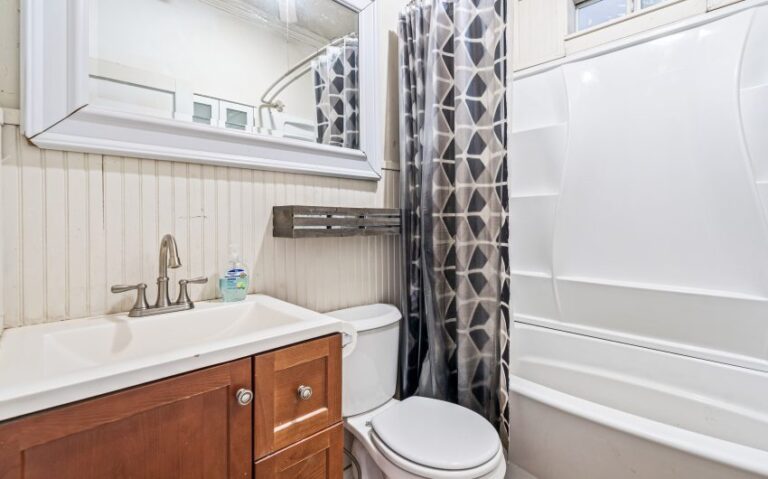 19 8950 State Hwy 171 N 23 850x530 1 768x479