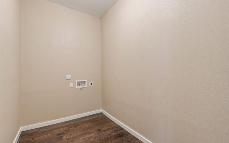 23 200 Francis St 22 850x530 1 768x479