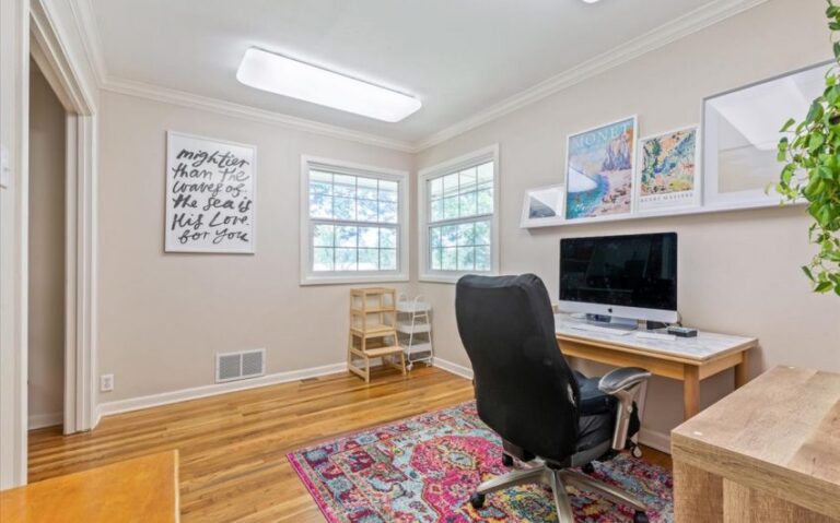 23 320 Carr St 13 850x530 1 768x479