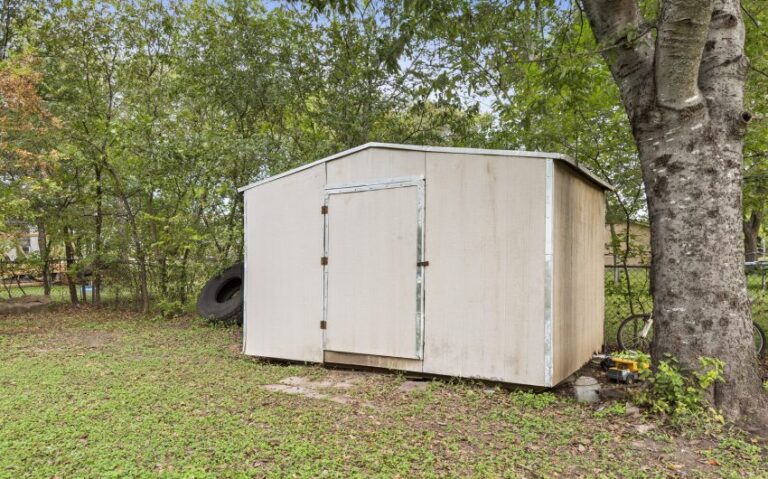 23 318 S Charles 18 mls 850x530 1 768x479