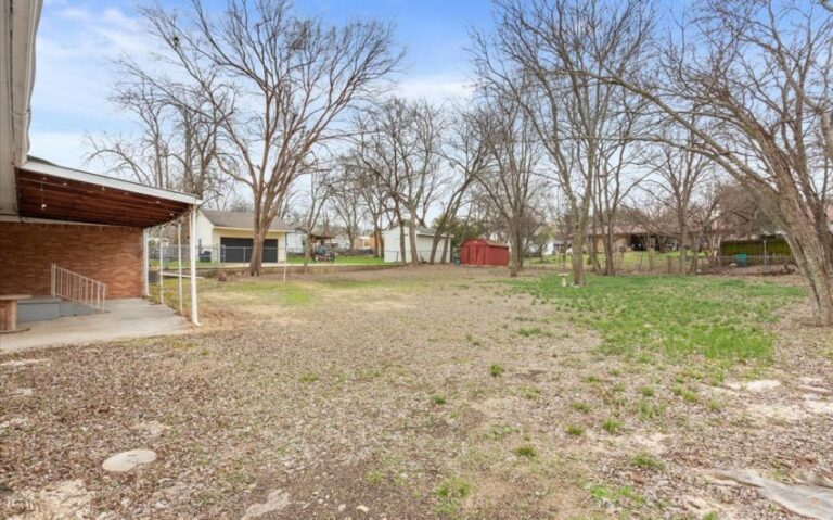 25 1016 E Franklin St 25 850x530 1 768x479