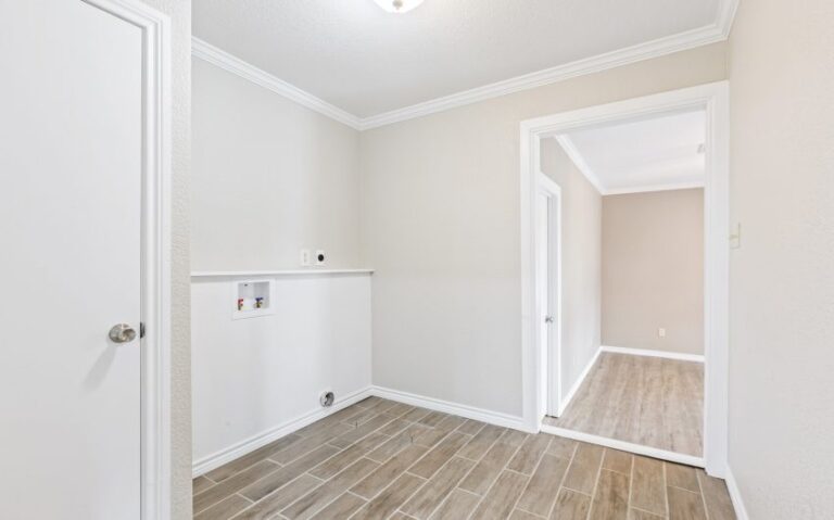 25 232 HCR 4263 17 mls 850x530 1 768x479