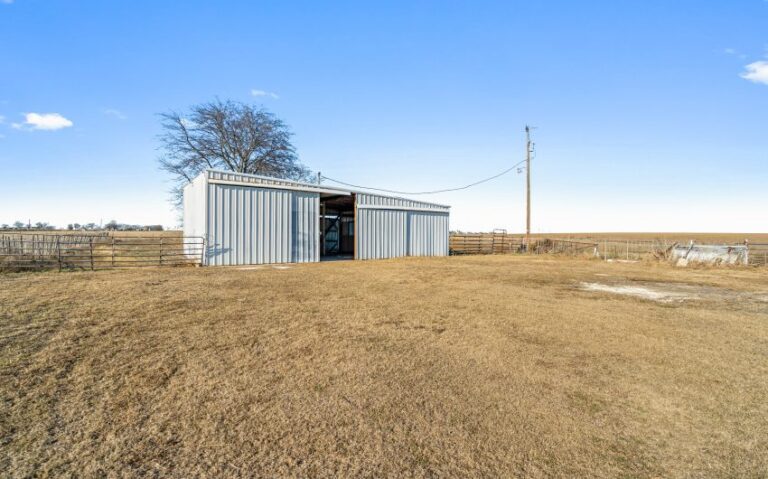 26 8950 State Hwy 171 N 6 850x530 1 768x479