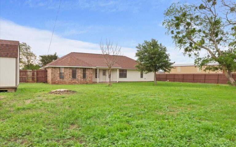 27 6209 St Hwy 171 5 850x530 1 768x479