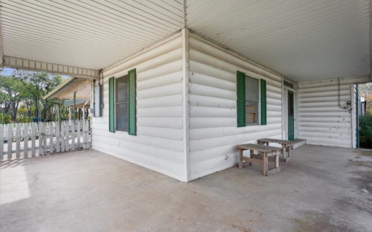 30 1900 Old Brandon Rd 5 Copy 850x530 1 768x479