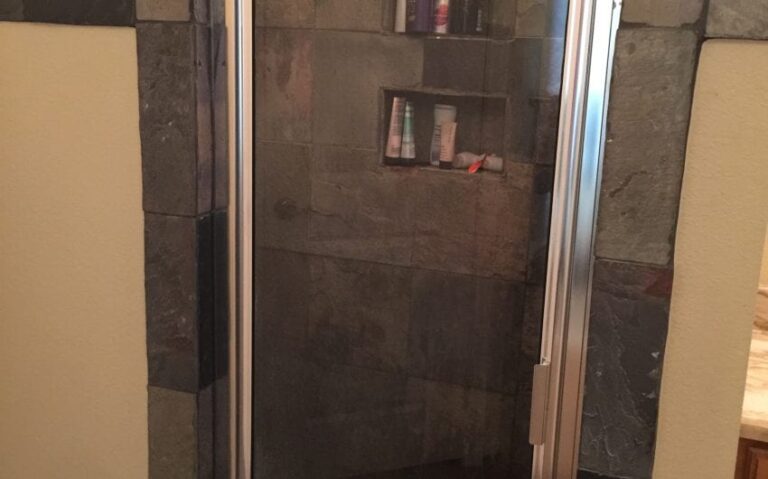 311 HCR 3110 N Master shower e1506033144631 850x530 1 768x479