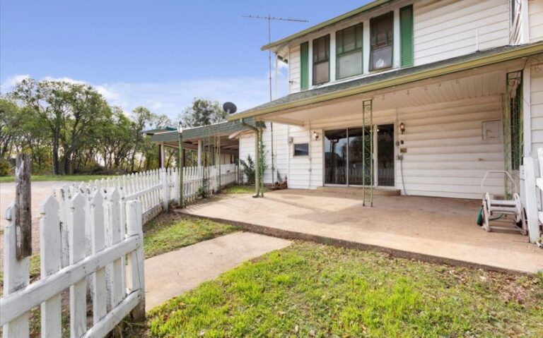 32 1900 Old Brandon Rd 6 Copy 850x530 1 768x479