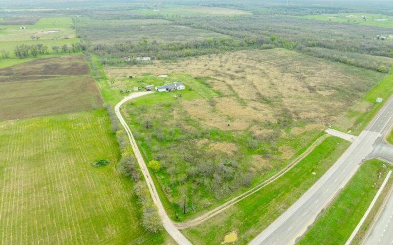 Exterior 4 850x530 1 768x479